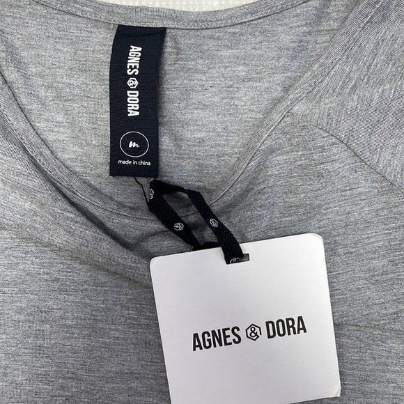 Agnes & Dora Dress NWT T-Shirt Bell Sleeves Gray Round Neck Pockets Size Medium - Picture 13 of 14